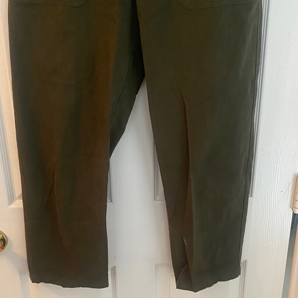 Universal Thread Dark Green Chinos - image 4